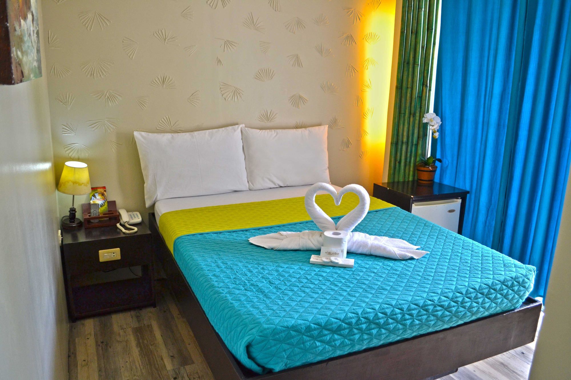Quoalla Hotel Boracay Balabag  Ngoại thất bức ảnh