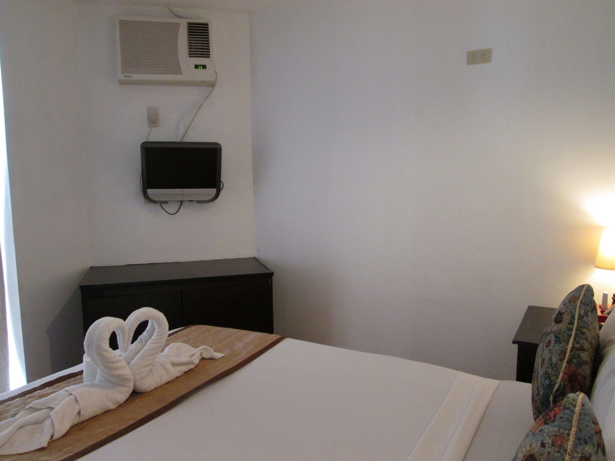 Quoalla Hotel Boracay Balabag  Ngoại thất bức ảnh