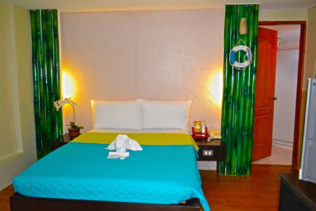 Quoalla Hotel Boracay Balabag  Ngoại thất bức ảnh